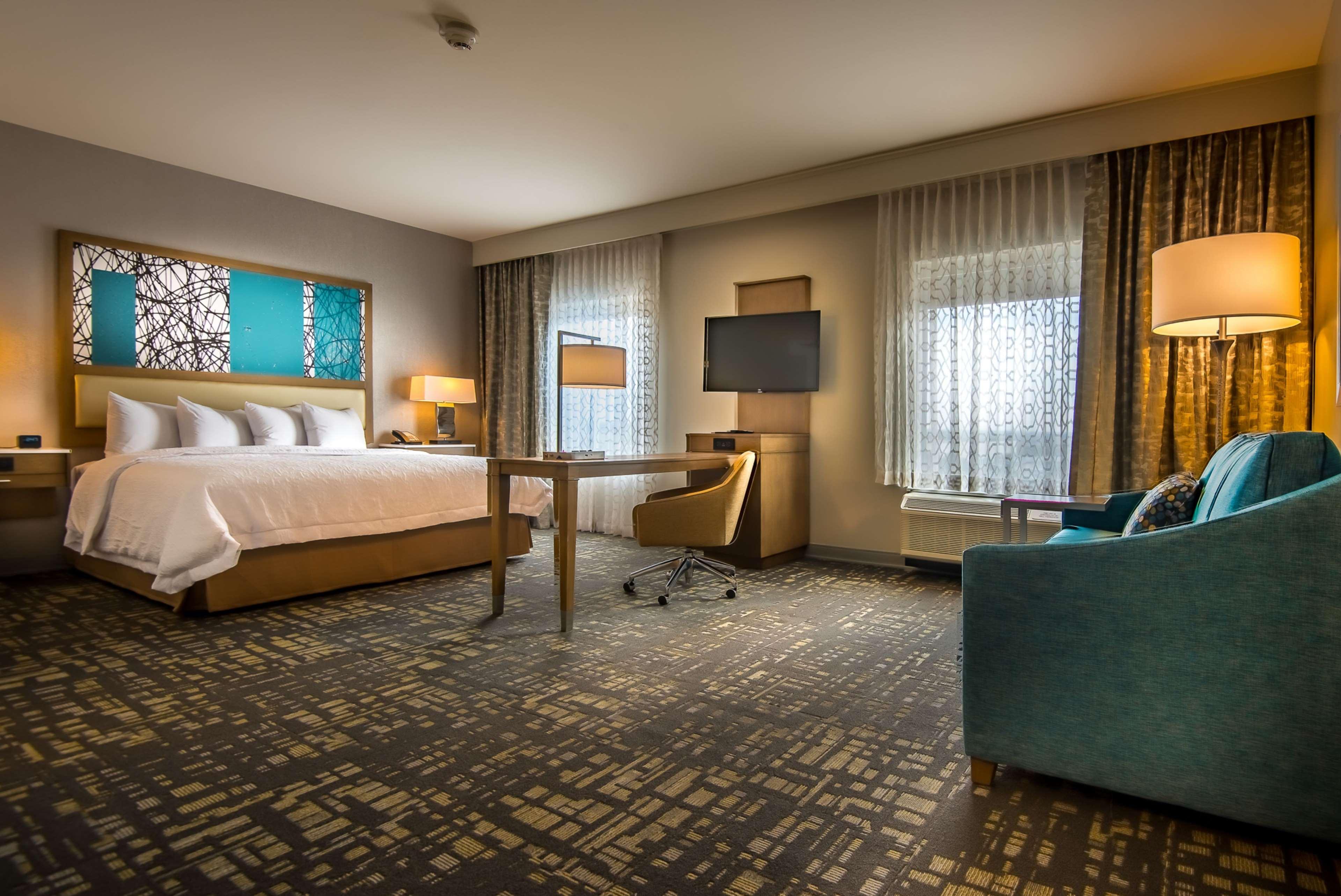 Hampton Inn & Suites Dallas-Колоні Екстер'єр фото