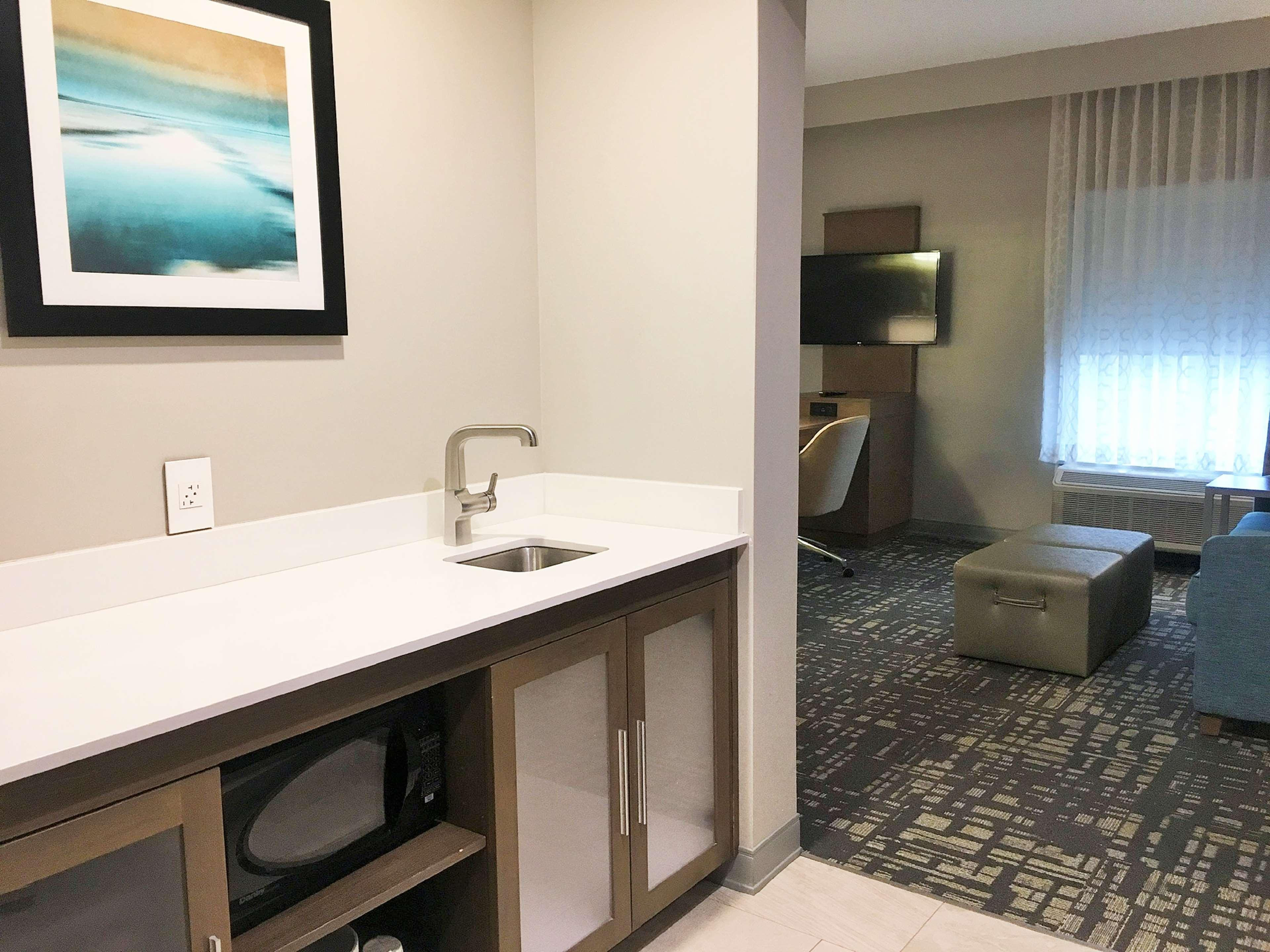 Hampton Inn & Suites Dallas-Колоні Екстер'єр фото