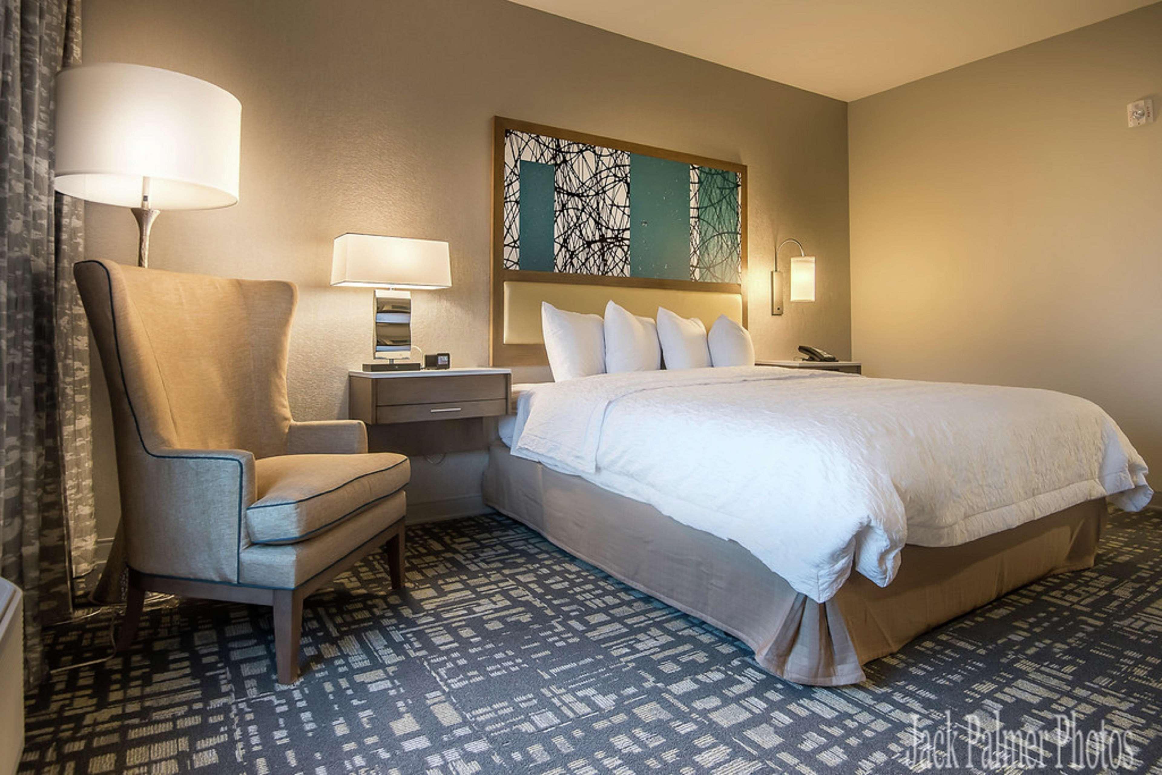 Hampton Inn & Suites Dallas-Колоні Екстер'єр фото