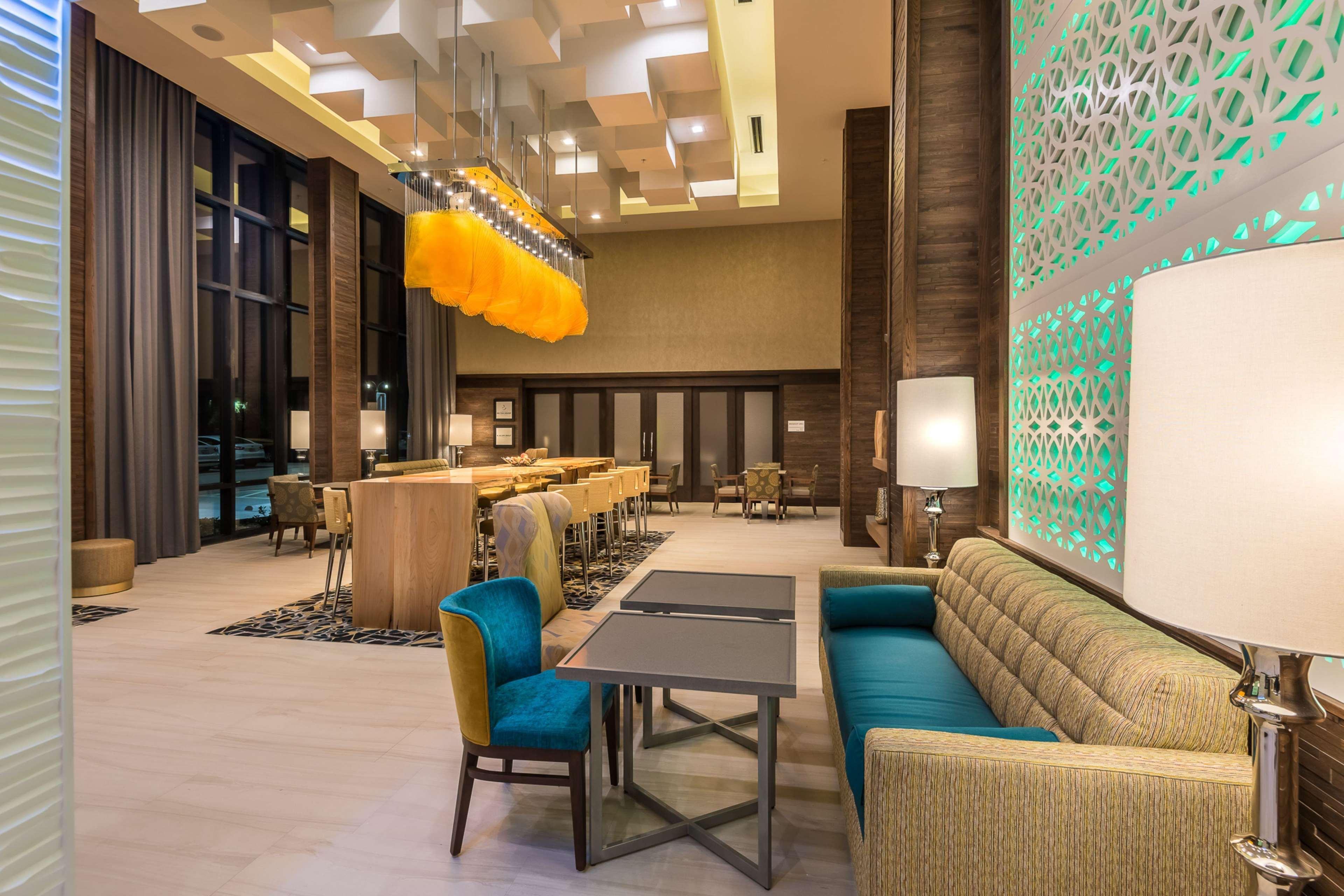 Hampton Inn & Suites Dallas-Колоні Екстер'єр фото