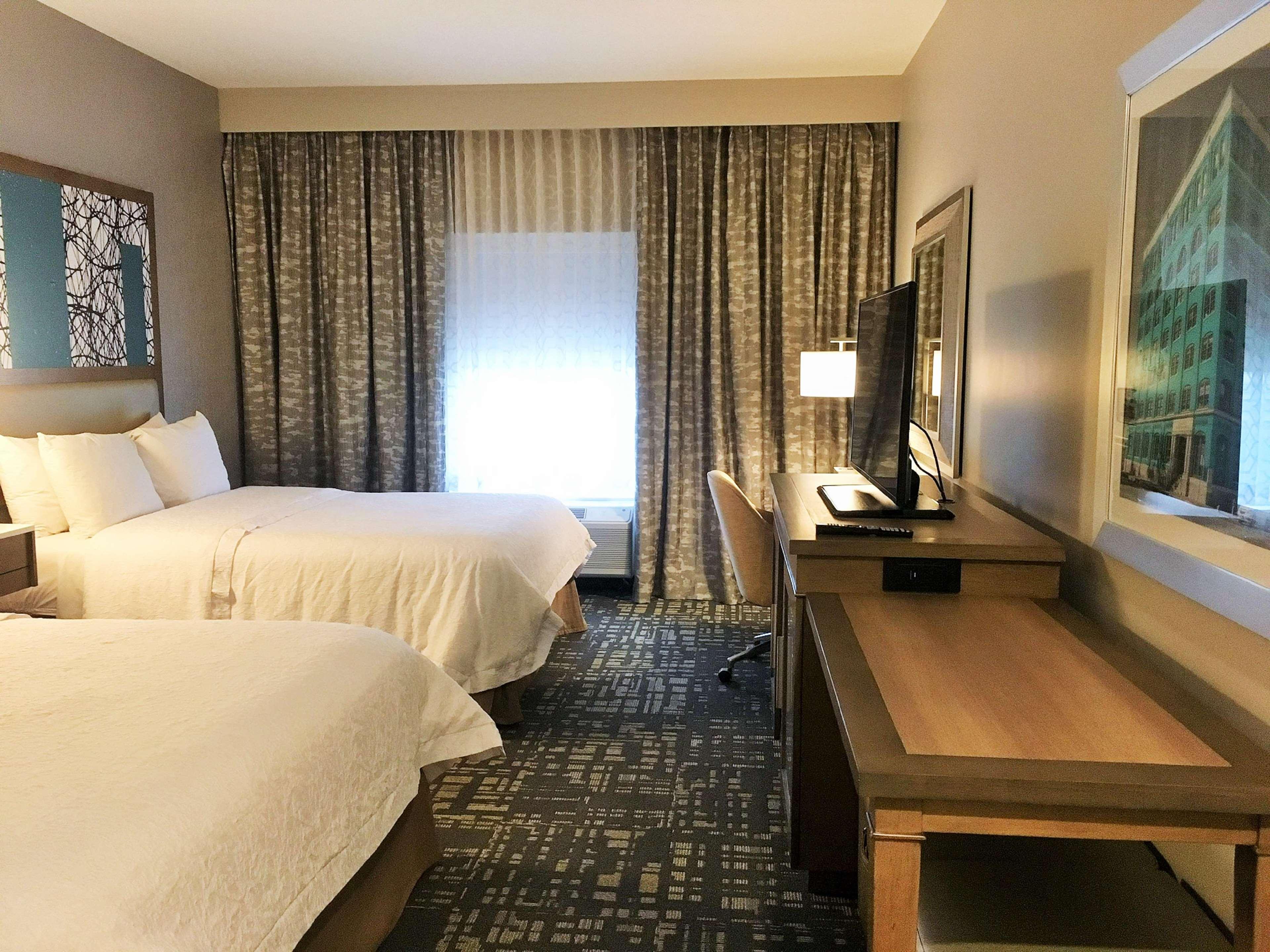 Hampton Inn & Suites Dallas-Колоні Екстер'єр фото