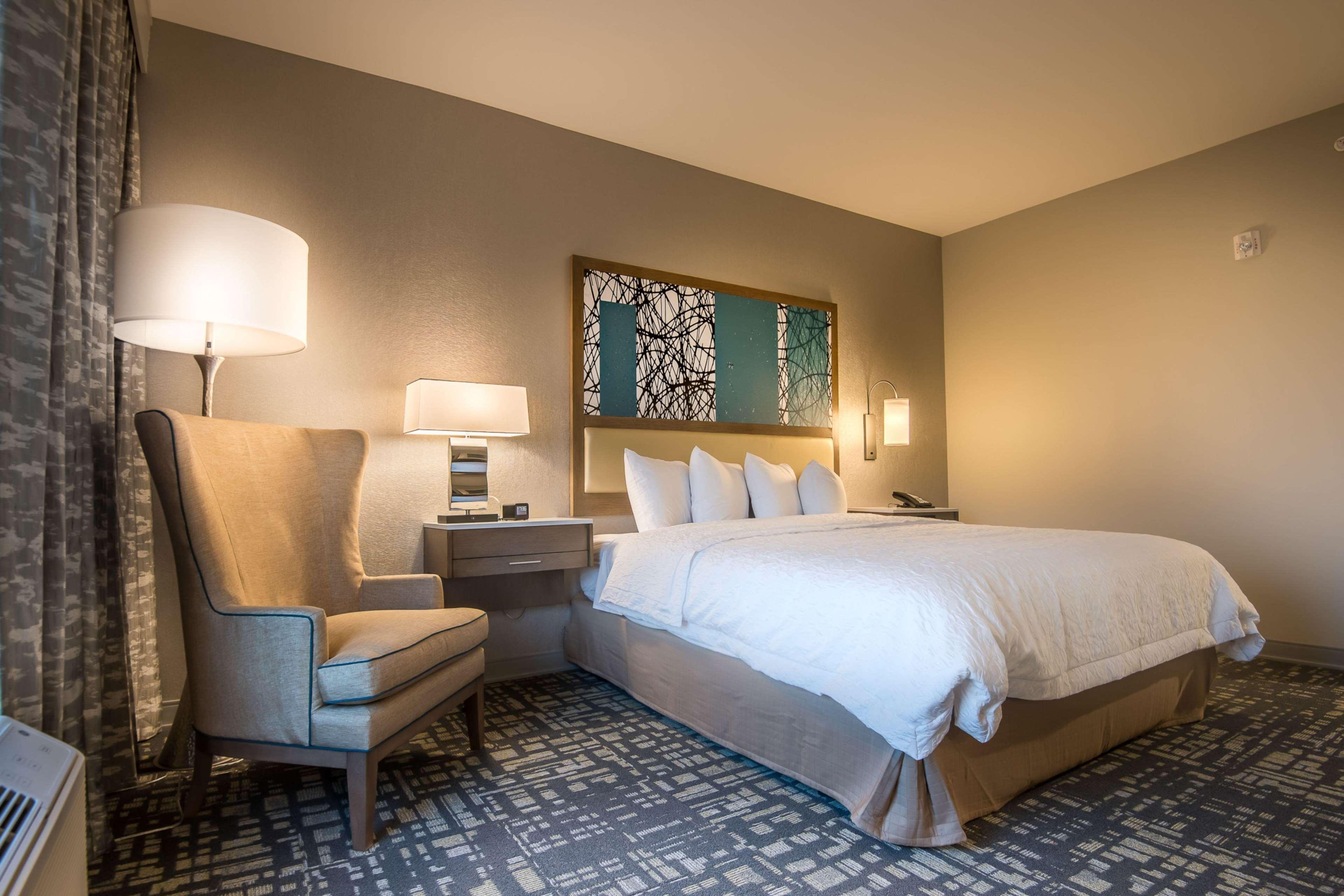 Hampton Inn & Suites Dallas-Колоні Екстер'єр фото