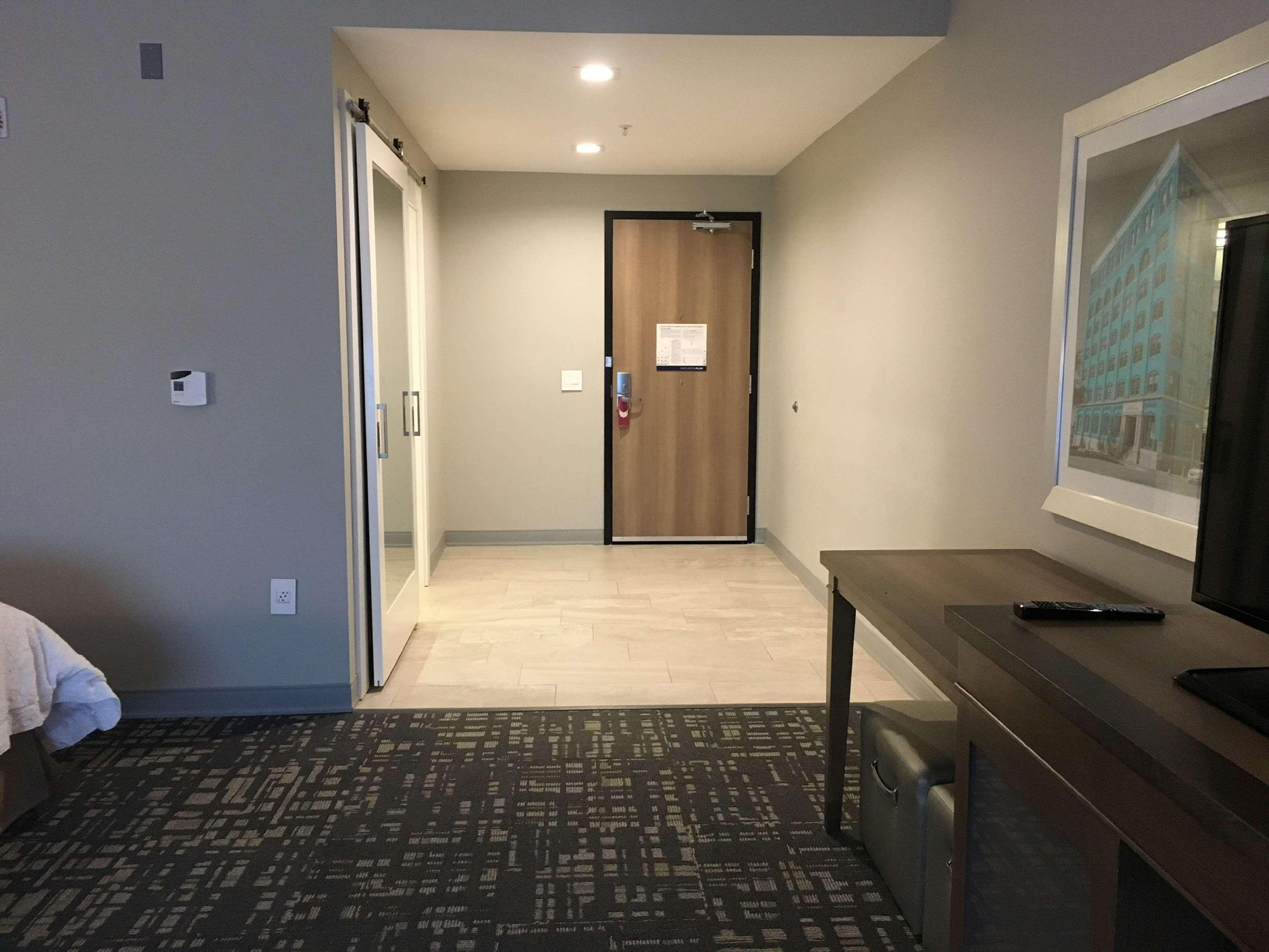 Hampton Inn & Suites Dallas-Колоні Екстер'єр фото
