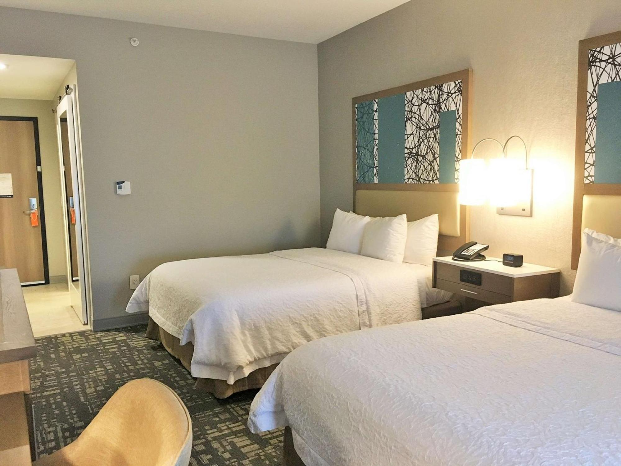 Hampton Inn & Suites Dallas-Колоні Екстер'єр фото