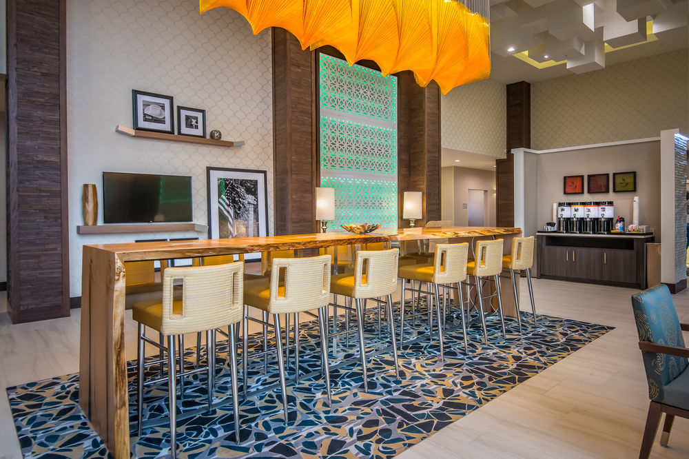 Hampton Inn & Suites Dallas-Колоні Екстер'єр фото