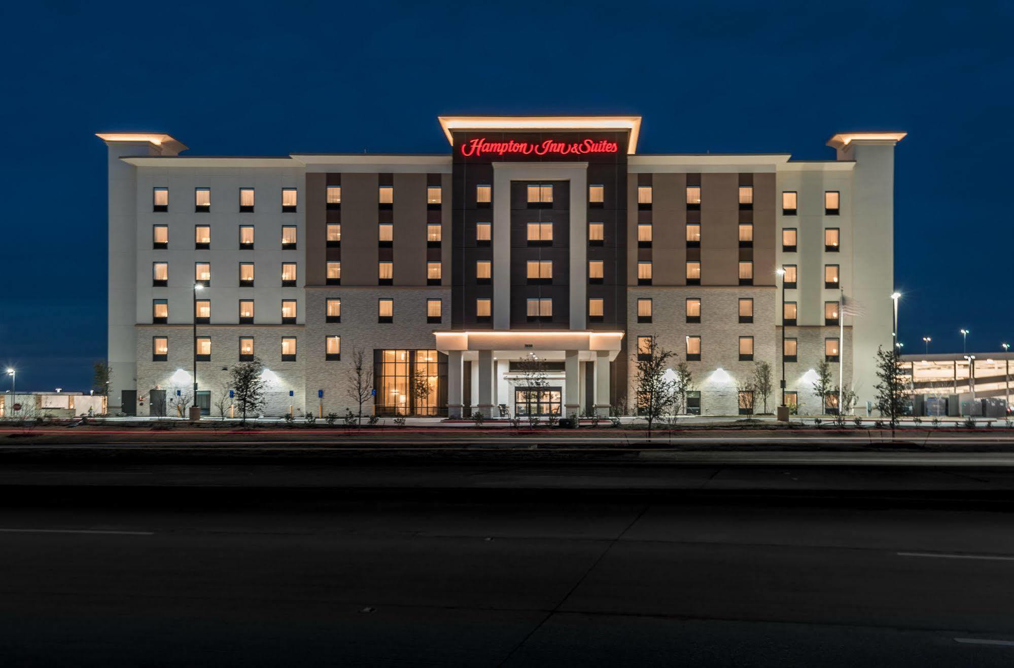 Hampton Inn & Suites Dallas-Колоні Екстер'єр фото